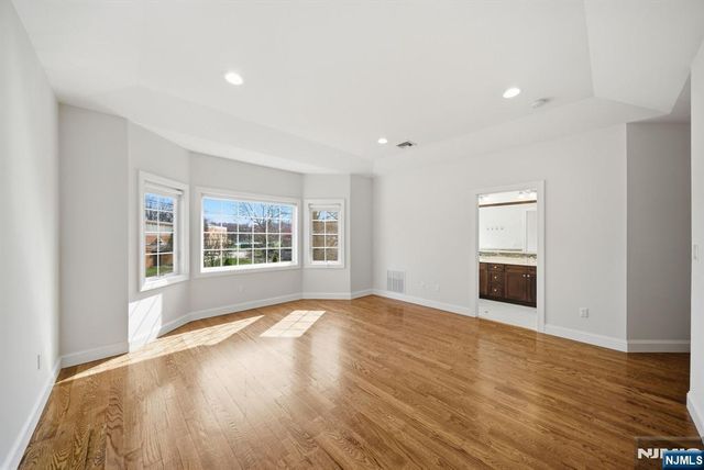 47 Sunset Lane B, Tenafly, NJ 07670