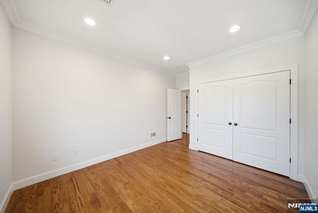 47 Sunset Lane B, Tenafly, NJ 07670