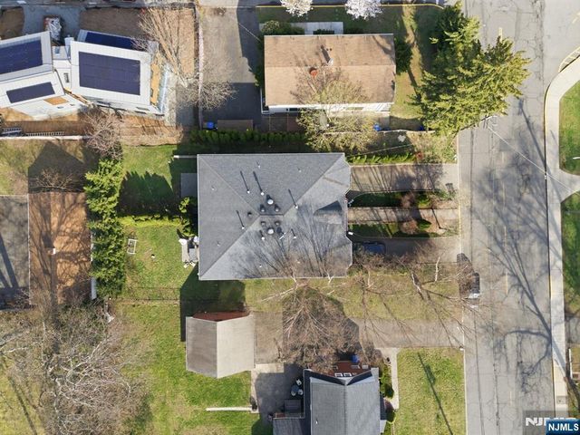 47 Sunset Lane B, Tenafly, NJ 07670