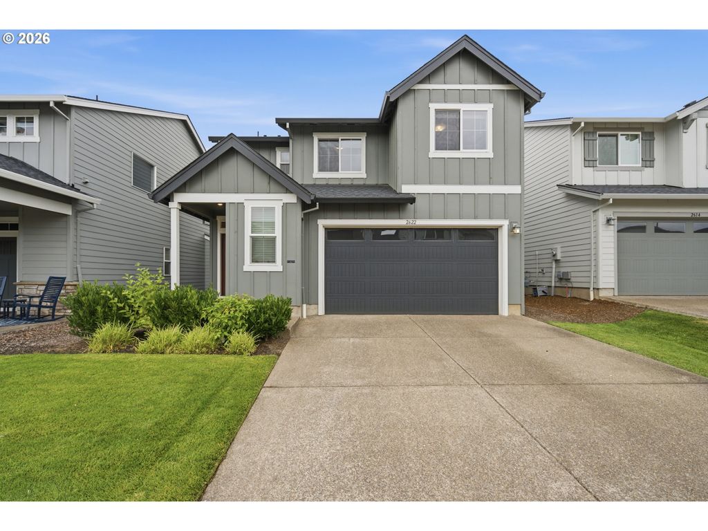 Image 1 of property listing at 2622 Nw ERIC Dr, Mc Minnville, OR 97128