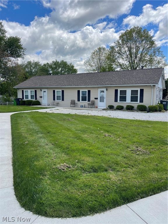 160-162 N State Street, Rittman, OH 44270