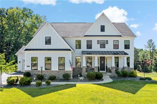 125 Abigail Dr, Adams Twp, PA 16046