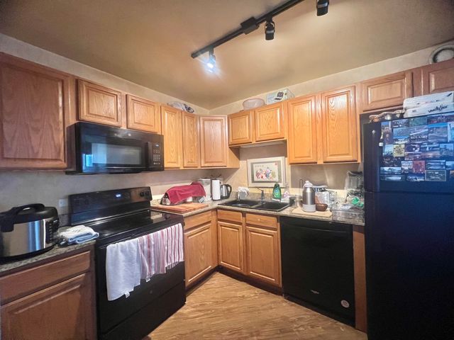 5320 N Sheridan Road 2203, Chicago, IL 60640