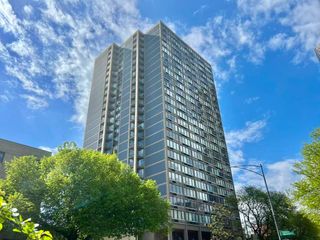 5320 N Sheridan Road 2203, Chicago, IL 60640