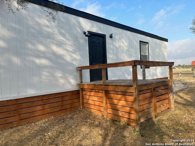 1102 MAGNOLIA ST, Jourdanton, TX 78026