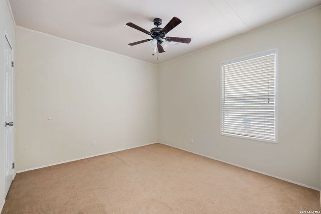 1102 MAGNOLIA ST, Jourdanton, TX 78026