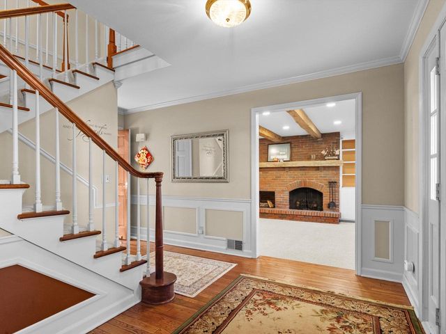 1127 Tanglewood ROAD, Manitowoc, WI 54220