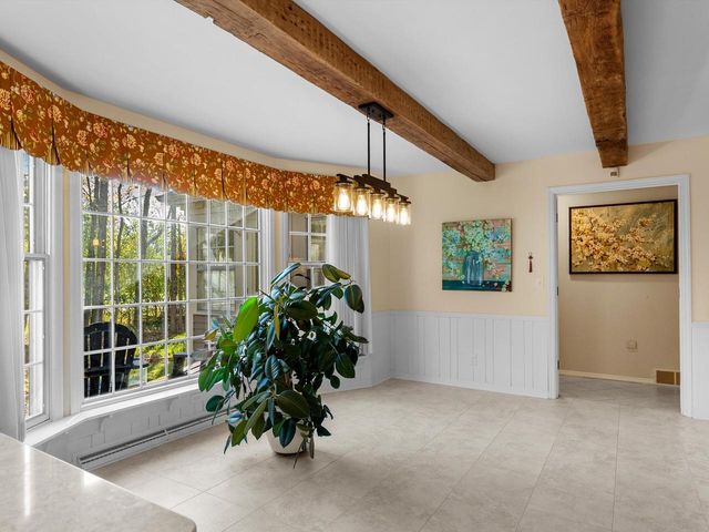 1127 Tanglewood ROAD, Manitowoc, WI 54220