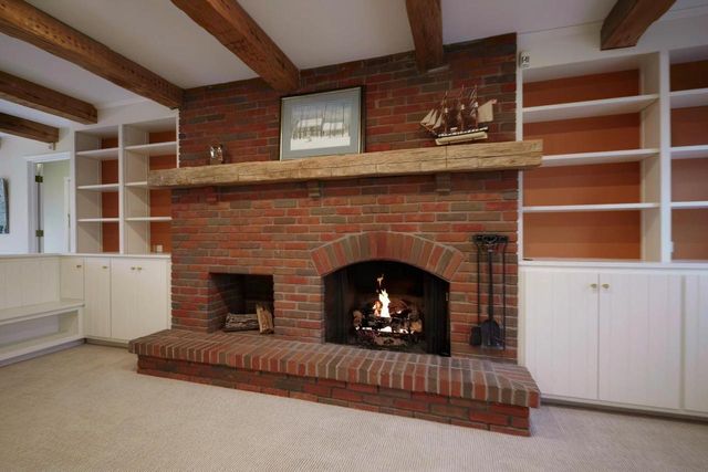 1127 Tanglewood ROAD, Manitowoc, WI 54220