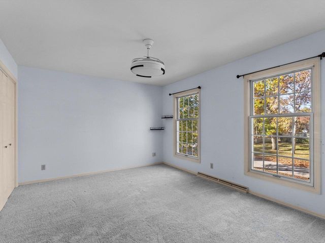 1127 Tanglewood ROAD, Manitowoc, WI 54220