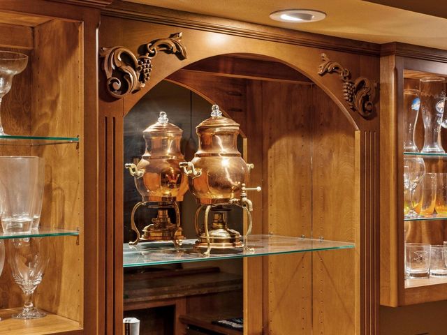 1127 Tanglewood ROAD, Manitowoc, WI 54220