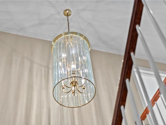 1127 Tanglewood ROAD, Manitowoc, WI 54220