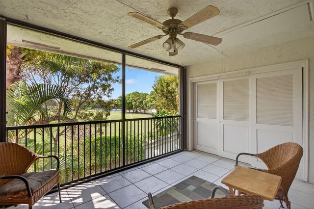 4722 NW 22nd Street 4272, Coconut Creek, FL 33063