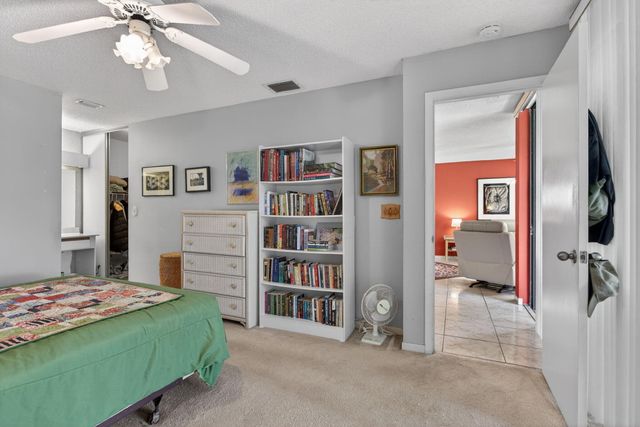 4722 NW 22nd Street 4272, Coconut Creek, FL 33063