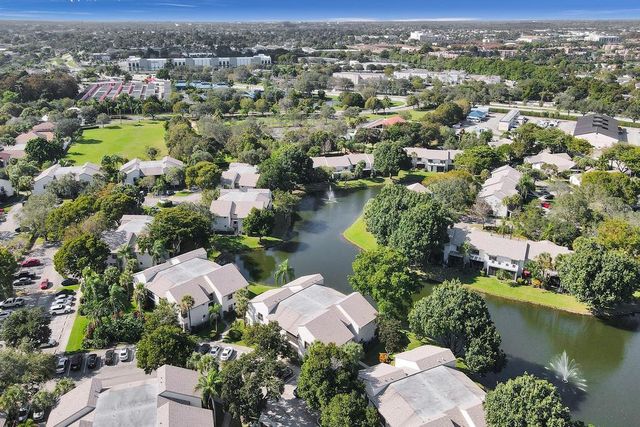 4722 NW 22nd Street 4272, Coconut Creek, FL 33063