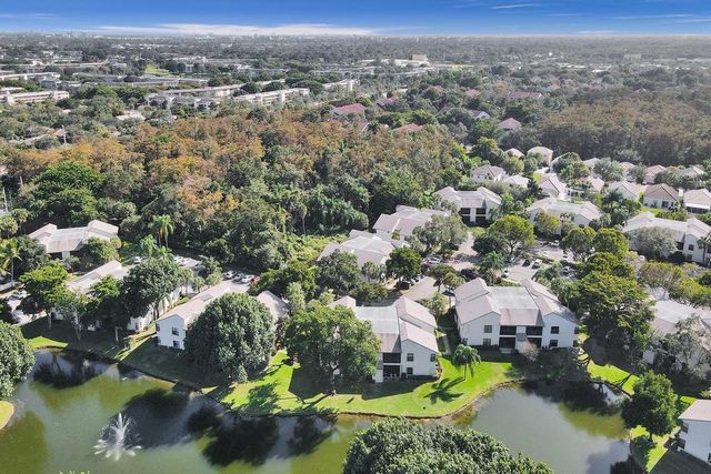 4722 NW 22nd Street 4272, Coconut Creek, FL 33063