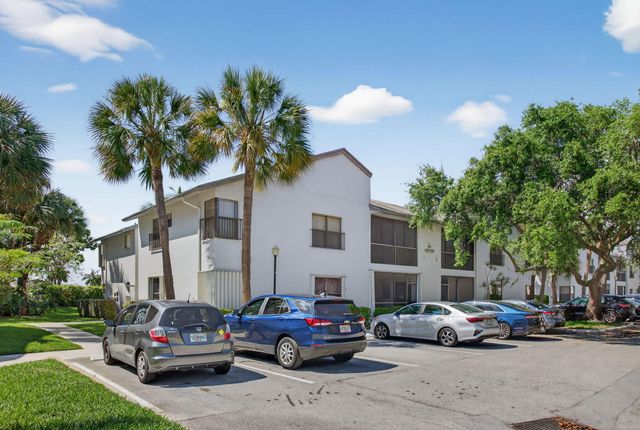 4722 NW 22nd Street 4272, Coconut Creek, FL 33063