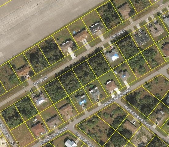 2422 Park RD, Lehigh Acres, FL 33971