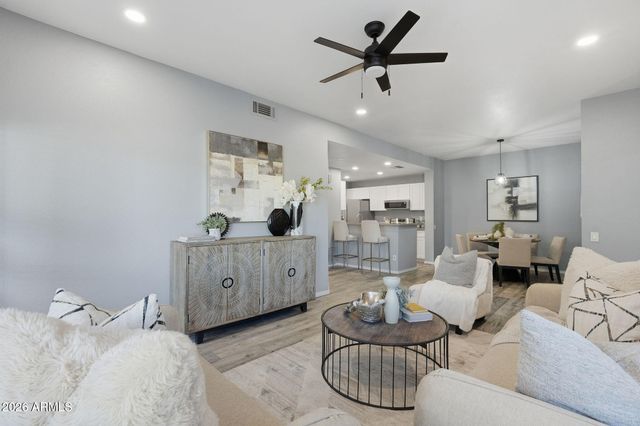 2035 S ELM Street 109, Tempe, AZ 85282