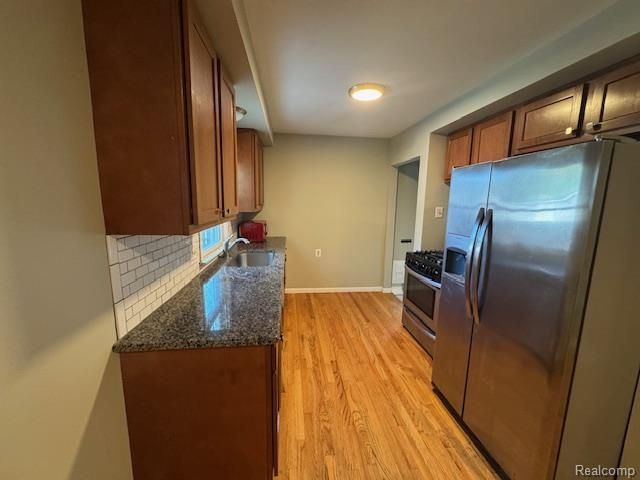 1211 Amelia Avenue, Royal Oak, MI 48073