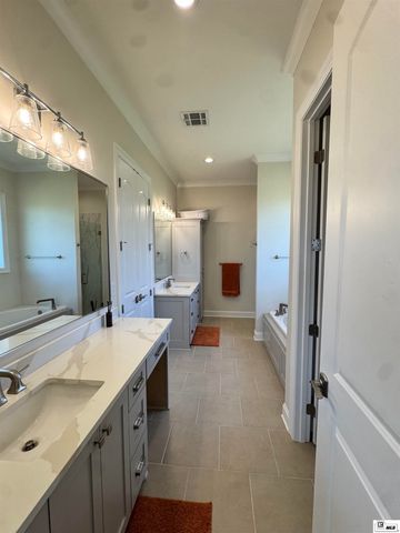 922 STERLINGTON ROAD, Sterlington, LA 71280