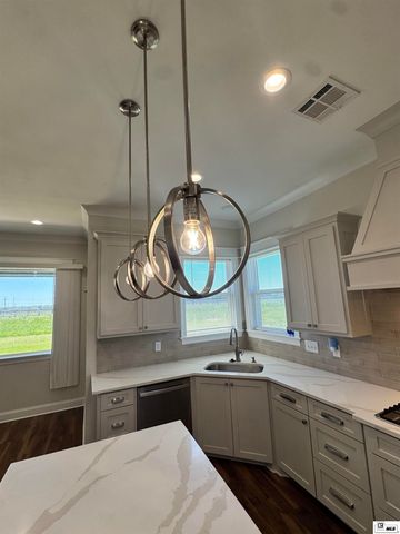 922 STERLINGTON ROAD, Sterlington, LA 71280