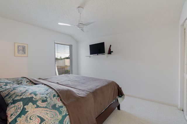 1325 Palermo Way, Lantana, FL 33462