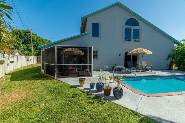 1325 Palermo Way, Lantana, FL 33462