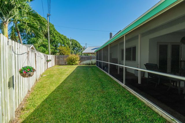 1325 Palermo Way, Lantana, FL 33462