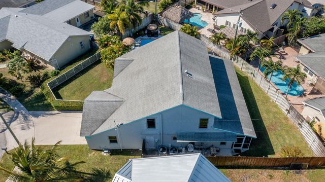 1325 Palermo Way, Lantana, FL 33462