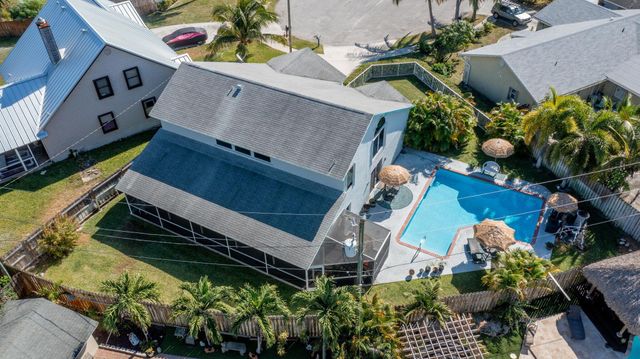 1325 Palermo Way, Lantana, FL 33462