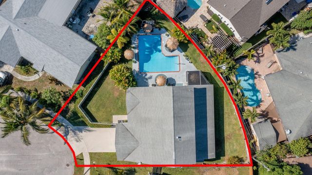 1325 Palermo Way, Lantana, FL 33462