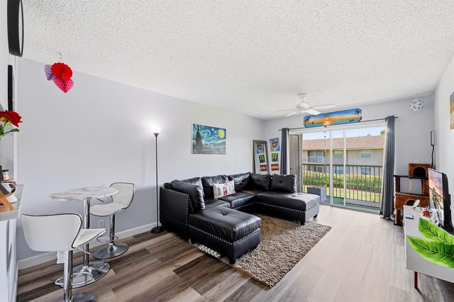 8840 Royal Palm Boulevard 206-7, Coral Springs, FL 33065