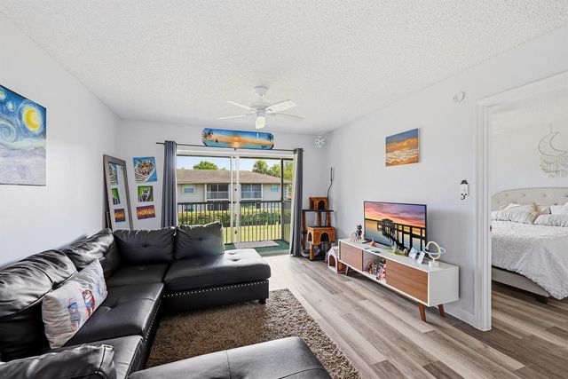 8840 Royal Palm Boulevard 206-7, Coral Springs, FL 33065
