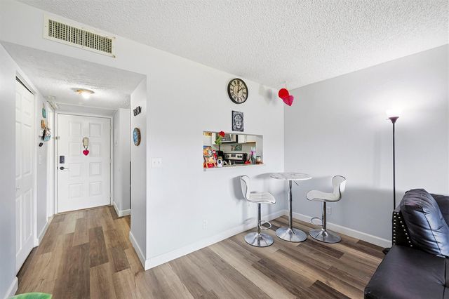 8840 Royal Palm Boulevard 206-7, Coral Springs, FL 33065