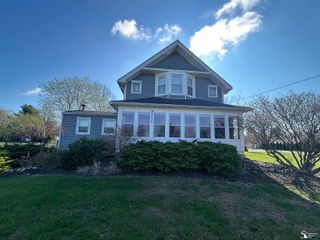 8256 Jackman Road, Bedford Twp, MI 48182