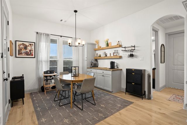 341 Hero Court, Waxahachie, TX 75167