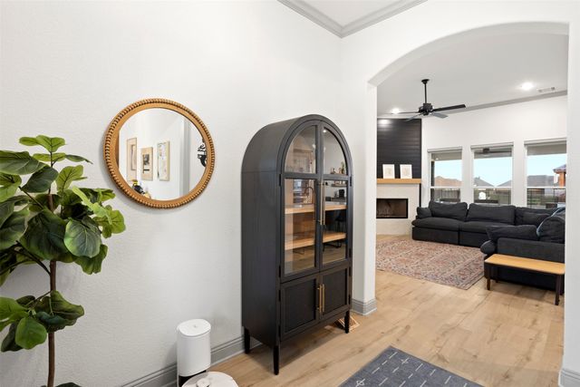 341 Hero Court, Waxahachie, TX 75167