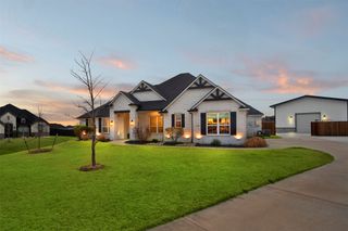 341 Hero Court, Waxahachie, TX 75167