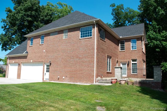 1715 Hamilton Drive, Bloomfield Hills, MI 48302
