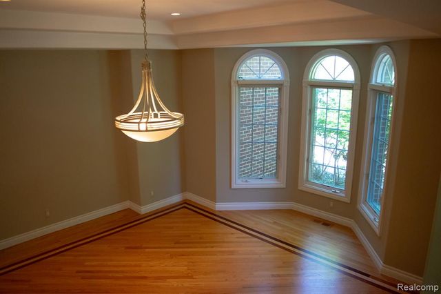 1715 Hamilton Drive, Bloomfield Hills, MI 48302