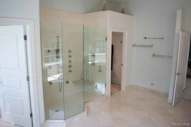 1715 Hamilton Drive, Bloomfield Hills, MI 48302