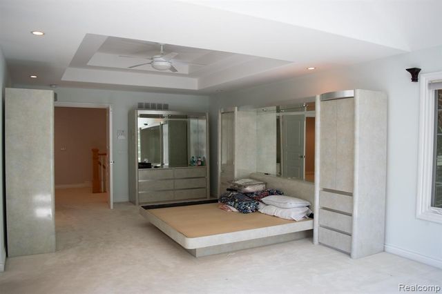 1715 Hamilton Drive, Bloomfield Hills, MI 48302