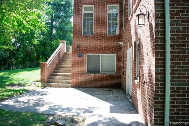 1715 Hamilton Drive, Bloomfield Hills, MI 48302