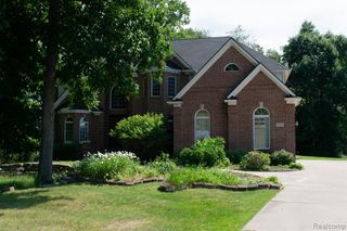 1715 Hamilton Drive, Bloomfield Hills, MI 48302