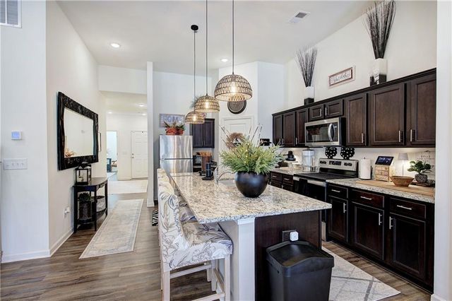 102 Sorrento Drive NW, Cartersville, GA 30120