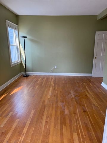 118 Trowbridge St 6, Cambridge, MA 02138