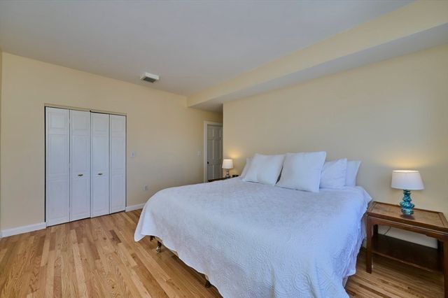 118 Trowbridge St 6, Cambridge, MA 02138