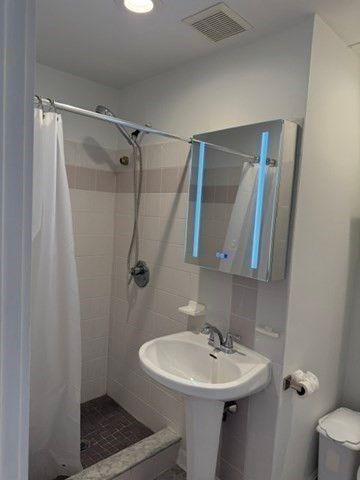 118 Trowbridge St 6, Cambridge, MA 02138