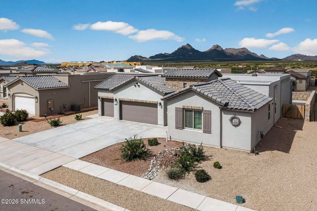 3751 Santa Julia Road, Las Cruces, NM 88012